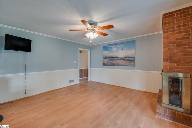 217 Navaho Drive, Spartanburg, SC 29301