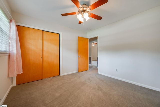 217 Navaho Drive, Spartanburg, SC 29301