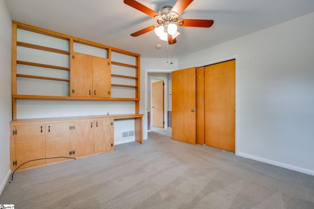 217 Navaho Drive, Spartanburg, SC 29301