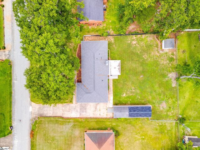 217 Navaho Drive, Spartanburg, SC 29301
