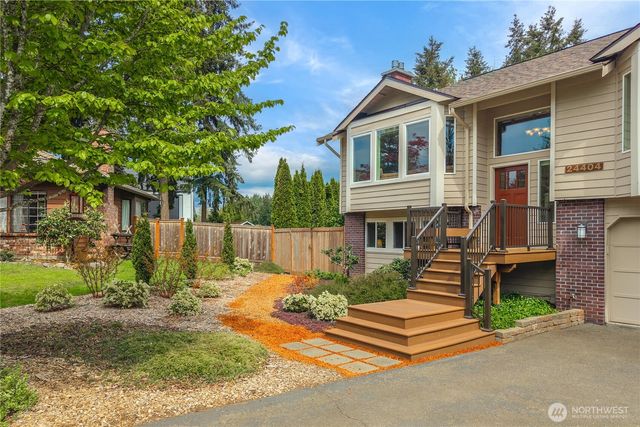 24404 222nd Avenue SE, Maple Valley, WA 98038