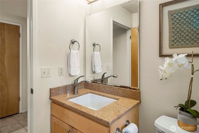 24404 222nd Avenue SE, Maple Valley, WA 98038