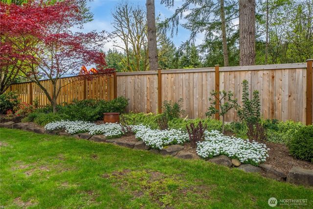 24404 222nd Avenue SE, Maple Valley, WA 98038