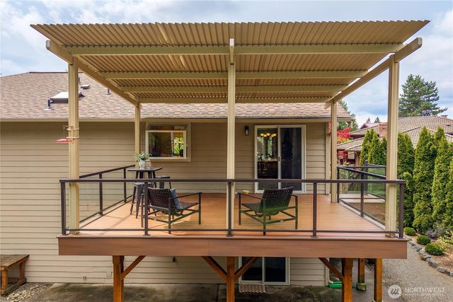24404 222nd Avenue SE, Maple Valley, WA 98038