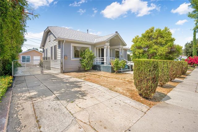 636 NW Pioneer Drive NW 1, Glendale, CA 91203