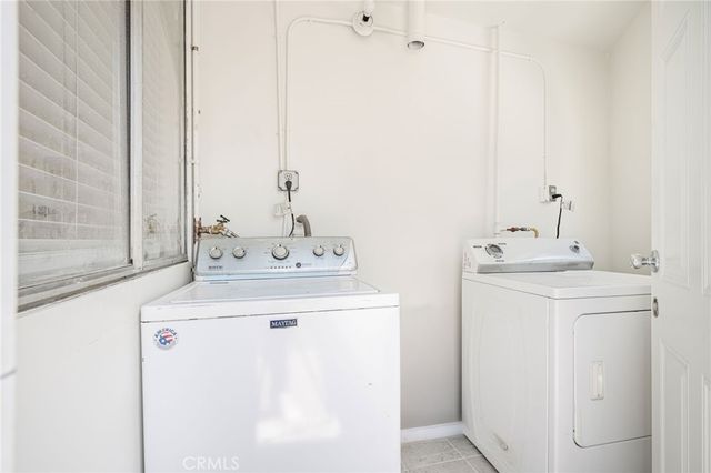 636 NW Pioneer Drive NW 1, Glendale, CA 91203