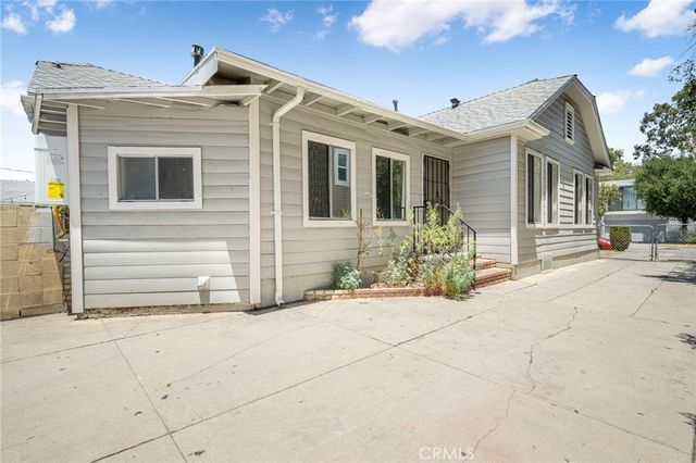 636 NW Pioneer Drive NW 1, Glendale, CA 91203