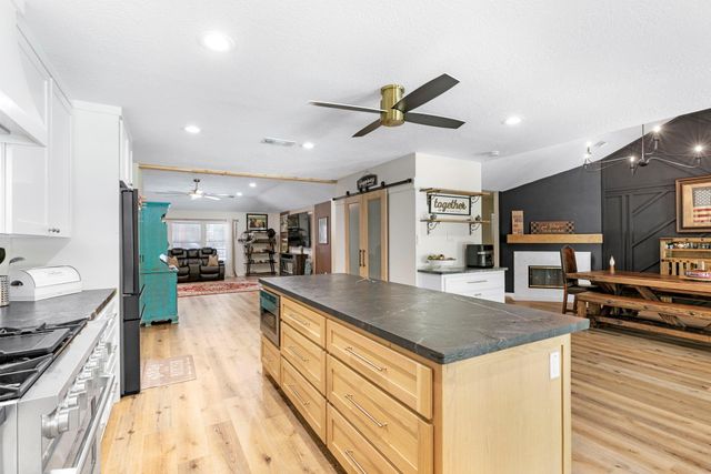 40418-2 Rolling Forest Drive, Magnolia, TX 77354