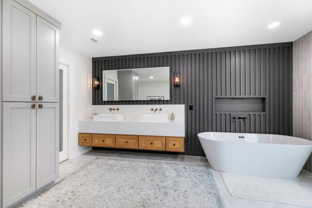 40418-2 Rolling Forest Drive, Magnolia, TX 77354