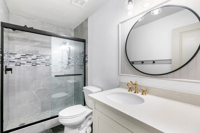 40418-2 Rolling Forest Drive, Magnolia, TX 77354