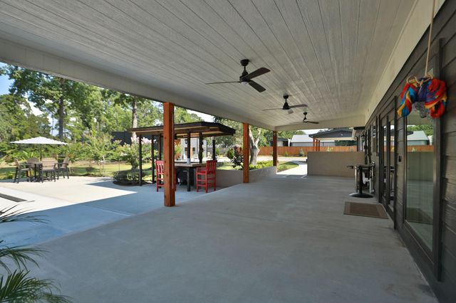 40418-2 Rolling Forest Drive, Magnolia, TX 77354