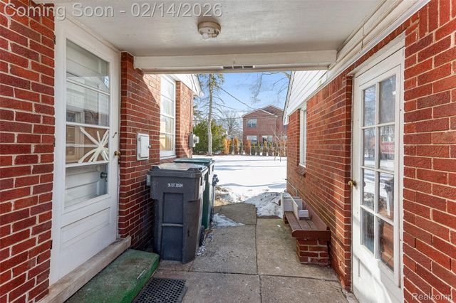 1830 N Gulley Road, Dearborn, MI 48128