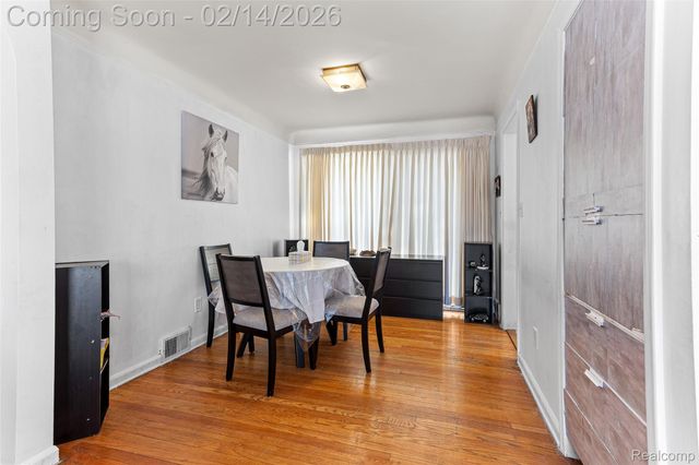 1830 N Gulley Road, Dearborn, MI 48128