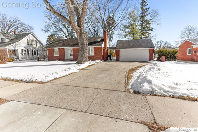 1830 N Gulley Road, Dearborn, MI 48128