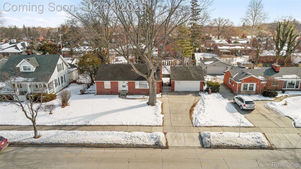 1830 N Gulley Road, Dearborn, MI 48128