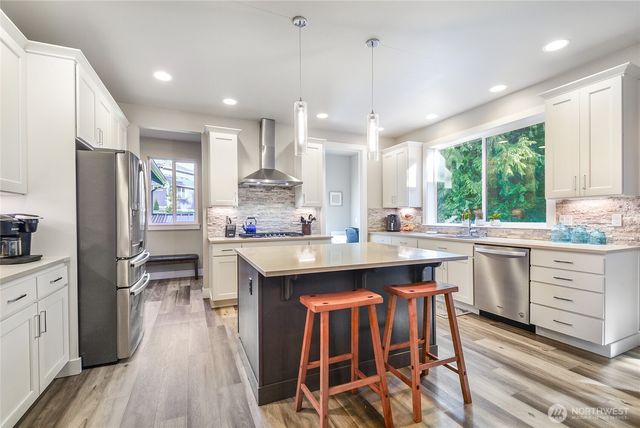 32104 30th Avenue NW, Stanwood, WA 98292