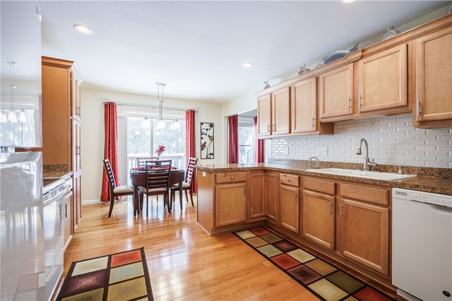 3 Angela Villa Lane, Greece, NY 14626