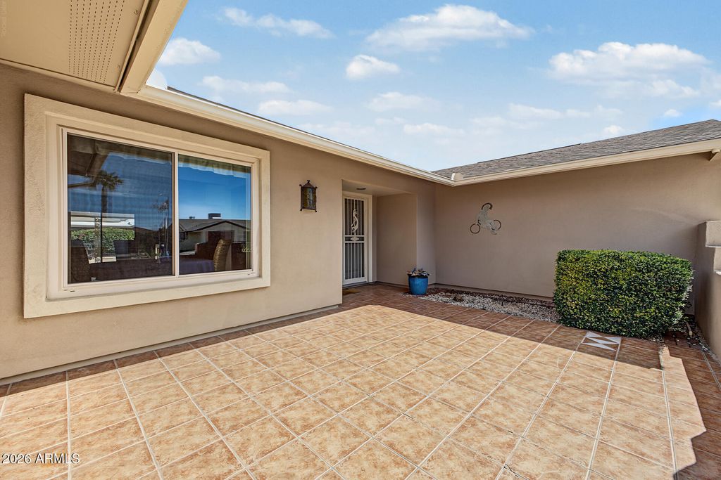 9326 W GLEN OAKS Circle N, Sun City, AZ 85351 — photo 5
