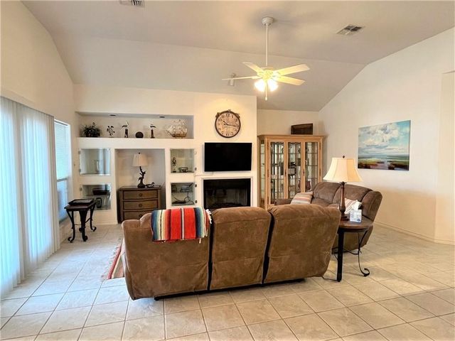 13557 Bullion Ct, Corpus Christi, TX 78418