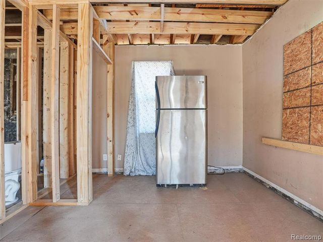 20839 Reimanville Avenue, Ferndale, MI 48220