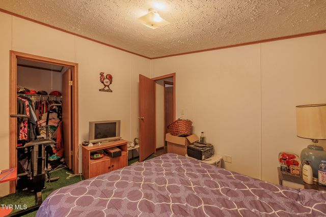 985 Old Stage Road, Greeneville, TN 37745
