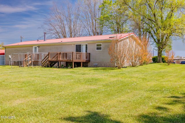985 Old Stage Road, Greeneville, TN 37745