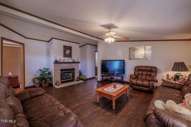 985 Old Stage Road, Greeneville, TN 37745