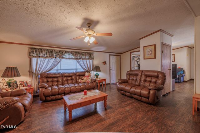 985 Old Stage Road, Greeneville, TN 37745