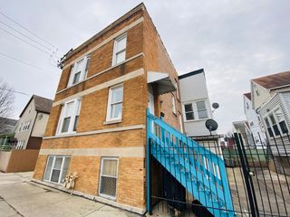 2647 W 35th Street 2, Chicago, IL 60632