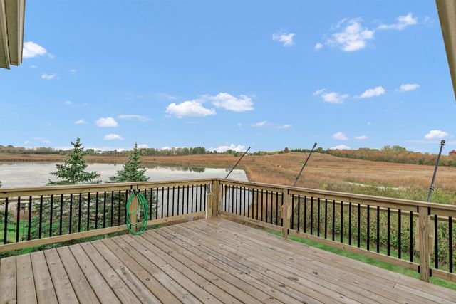 2660 Harnish Drive, Algonquin, IL 60102