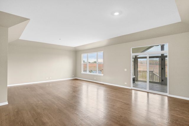 2660 Harnish Drive, Algonquin, IL 60102