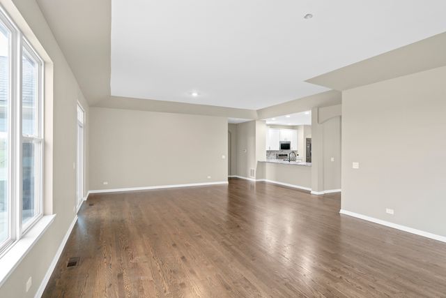 2660 Harnish Drive, Algonquin, IL 60102