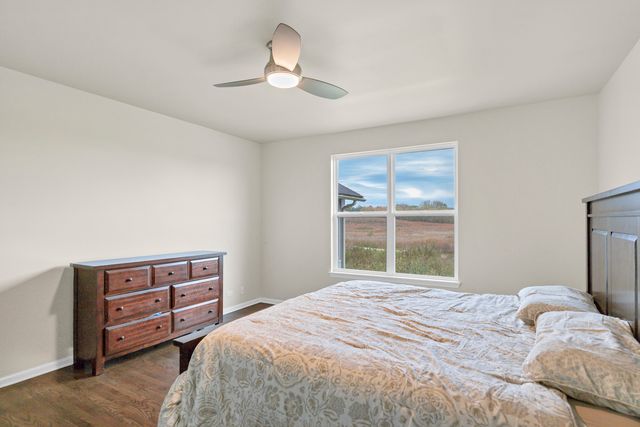 2660 Harnish Drive, Algonquin, IL 60102