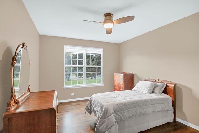 2660 Harnish Drive, Algonquin, IL 60102