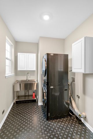 2660 Harnish Drive, Algonquin, IL 60102