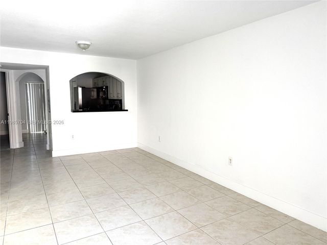 1260 SE 28th Court 104, Homestead, FL 33035