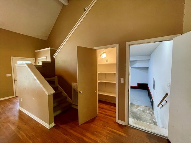 2909 E Setter Street, Fayetteville, AR 72701