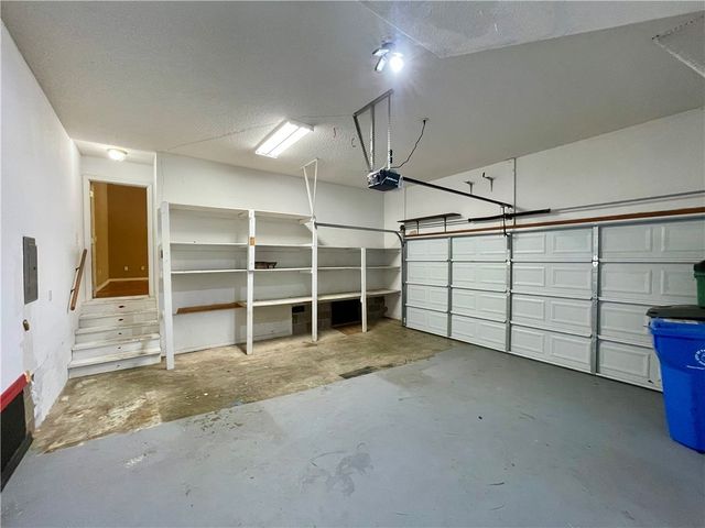 2909 E Setter Street, Fayetteville, AR 72701