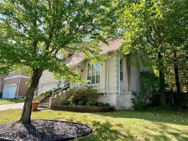 2909 E Setter Street, Fayetteville, AR 72701