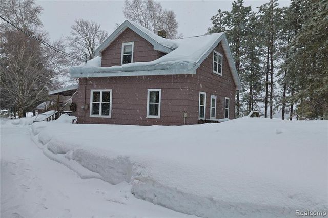 4788 Benson Road, Chatham, MI 49816