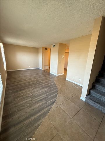 2260 E ave Q4, Palmdale, CA 93550