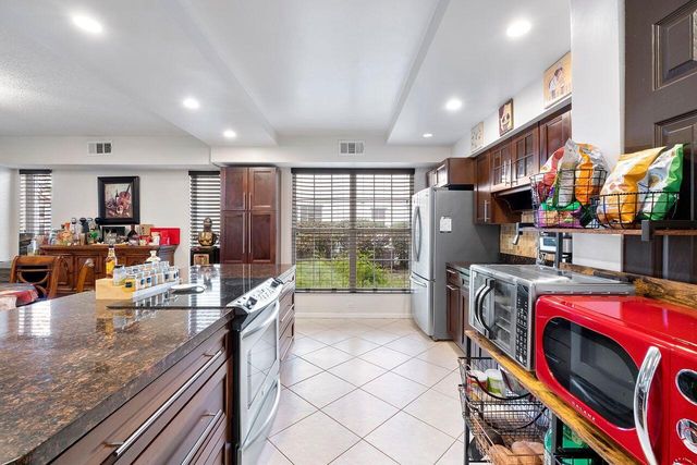 6237 Old Court Road 104, Boca Raton, FL 33433