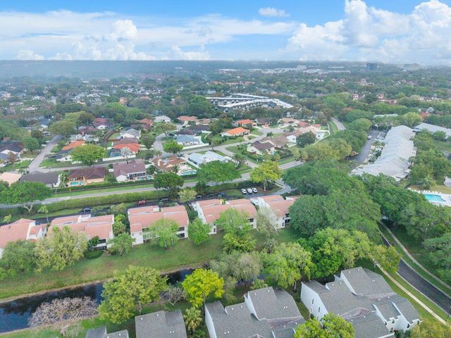 6237 Old Court Road 104, Boca Raton, FL 33433