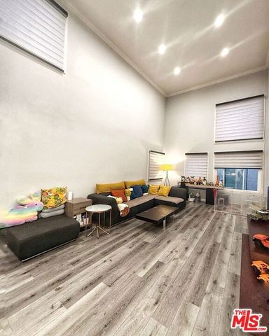 1118 Valencia Street 320, Los Angeles, CA 90015