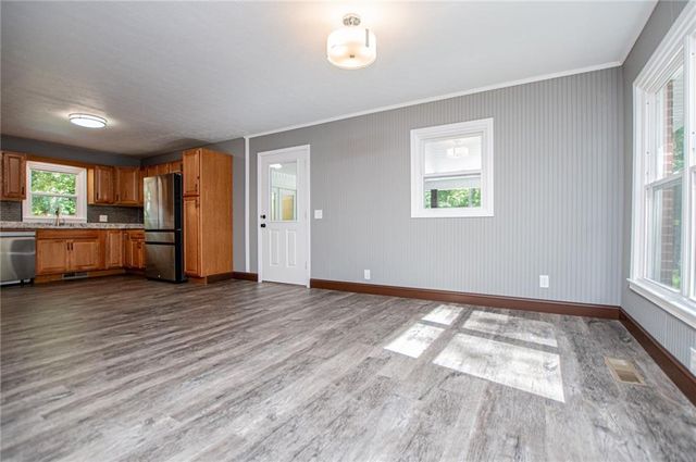 41 Reynolds Street, Bremen, GA 30110