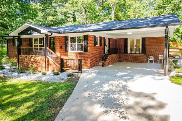 41 Reynolds Street, Bremen, GA 30110