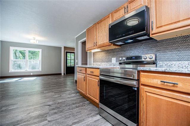 41 Reynolds Street, Bremen, GA 30110