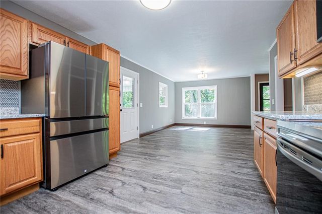 41 Reynolds Street, Bremen, GA 30110