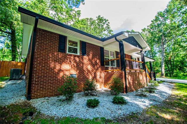 41 Reynolds Street, Bremen, GA 30110