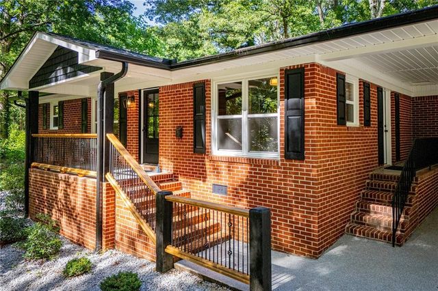 41 Reynolds Street, Bremen, GA 30110